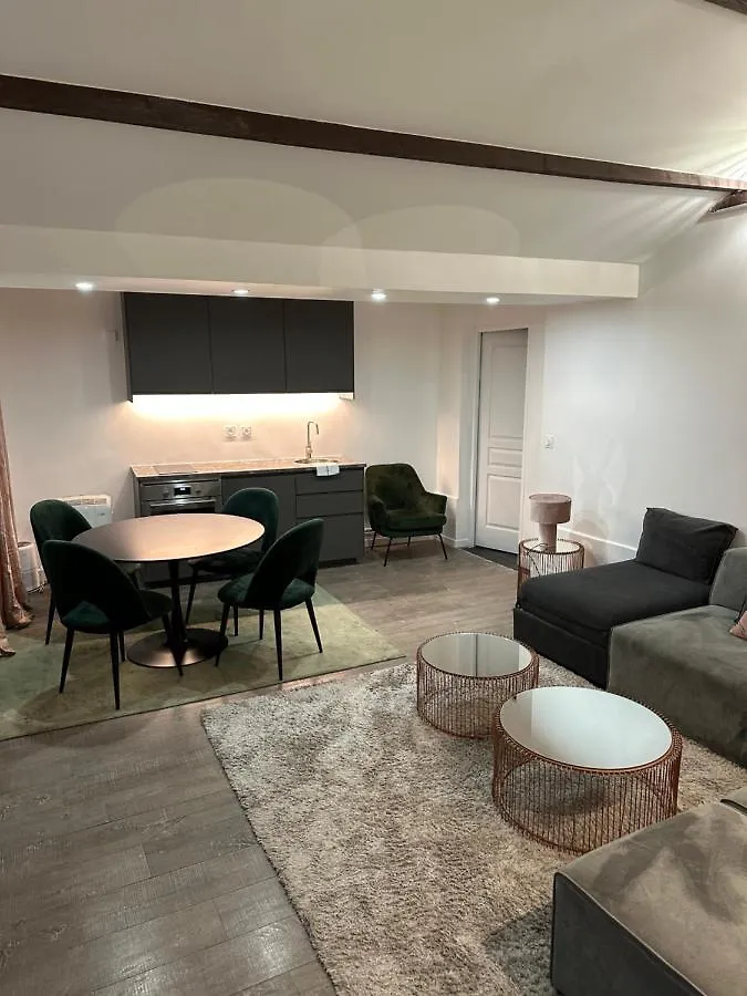 Temple Apartments Paris *