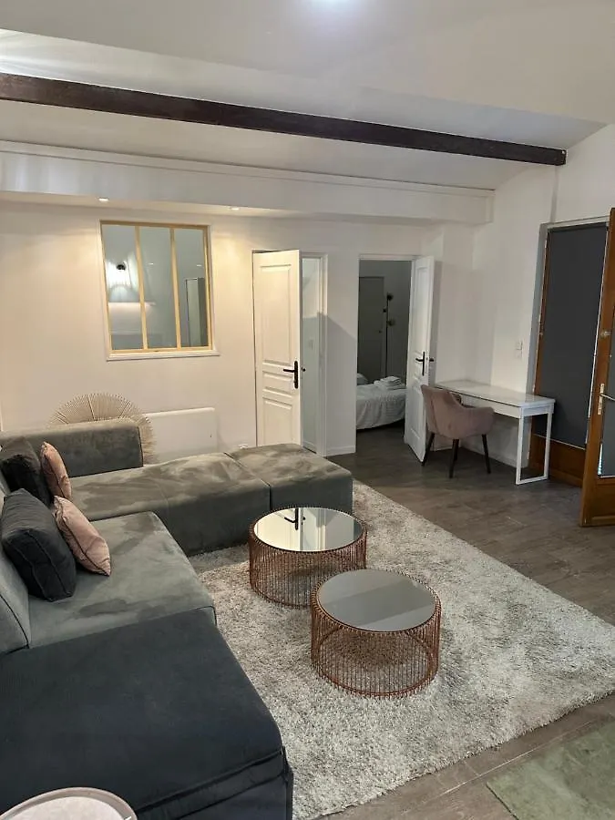 Apartment Temple Apartments Paris Paris