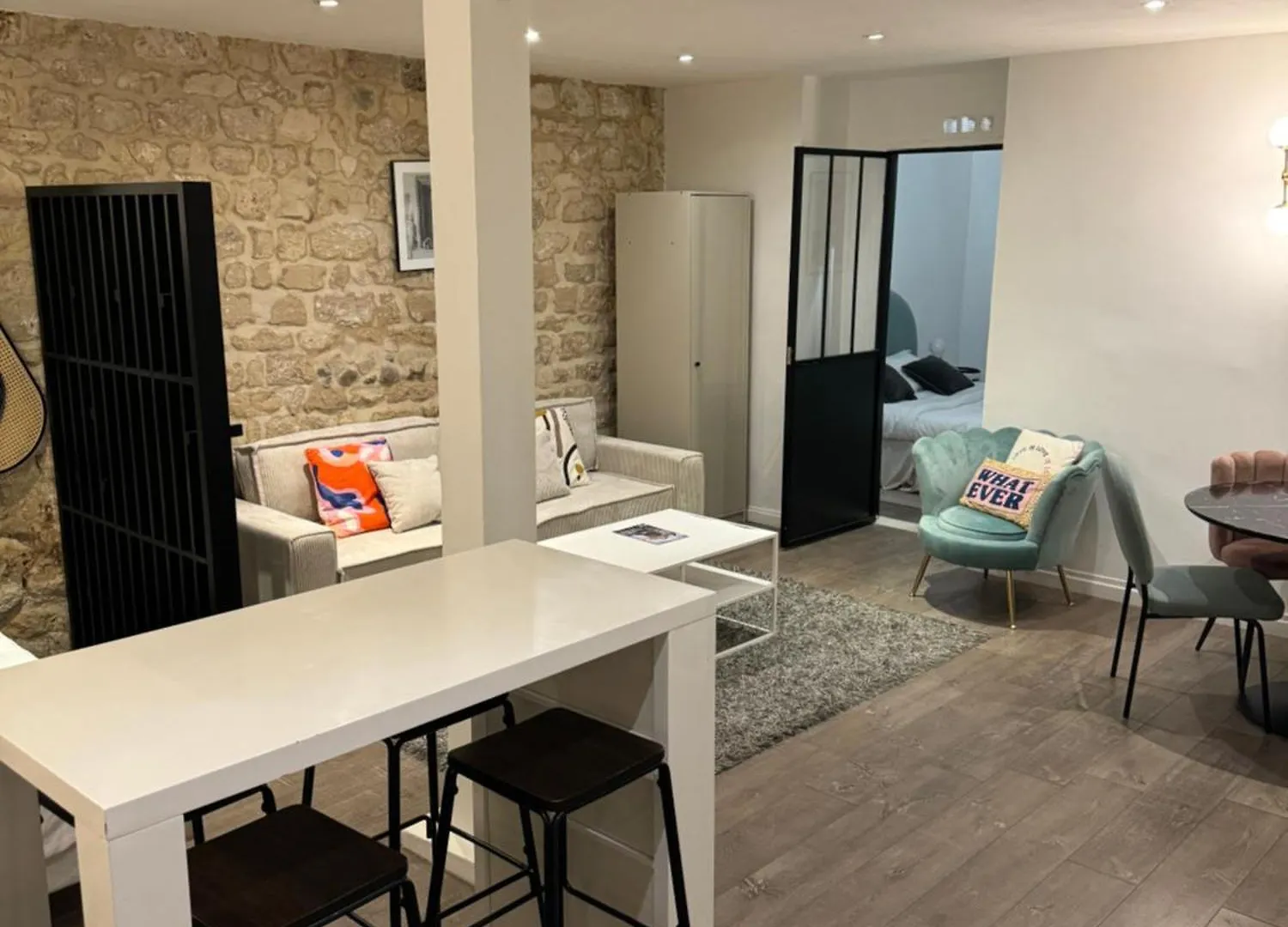 Temple Apartments Paris Apartment